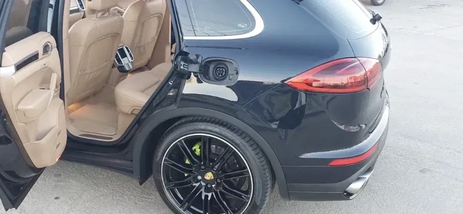 Porsche Cayenne S Tiptronic S — imagine 4