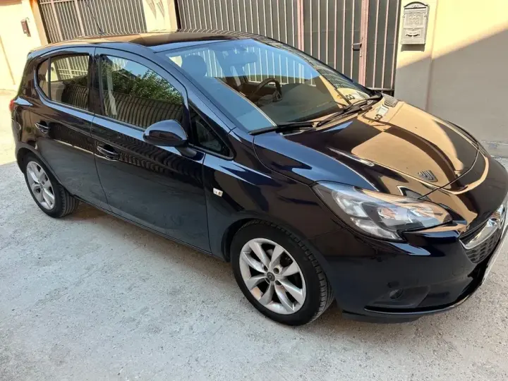Opel Corsa E 1.4 ECOTEC Aut. Cosmo