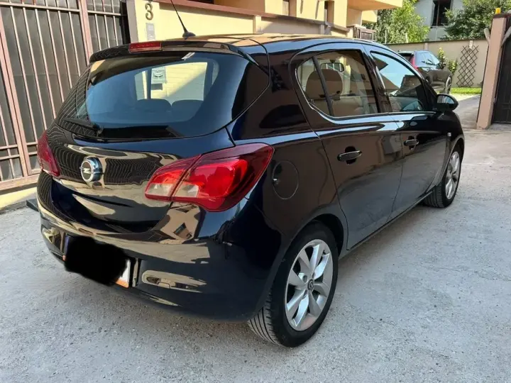 Opel Corsa E 1.4 ECOTEC Aut. Cosmo