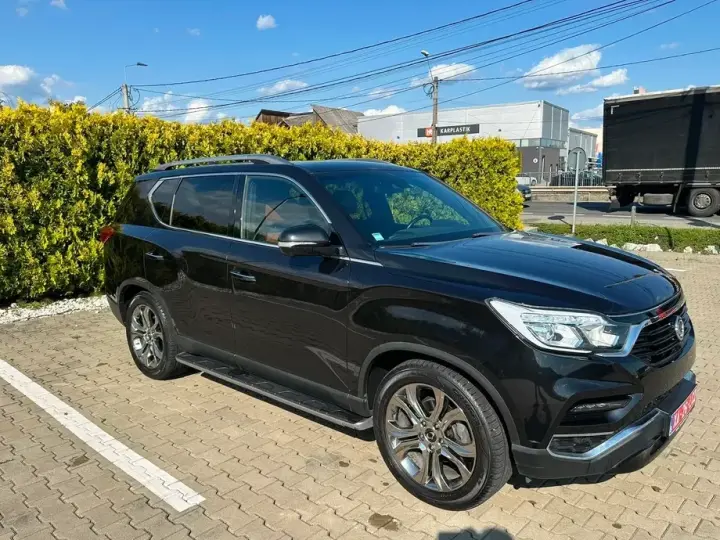 SsangYong REXTON 2.2 e-XDi 220 4WD Aut. Sapphire