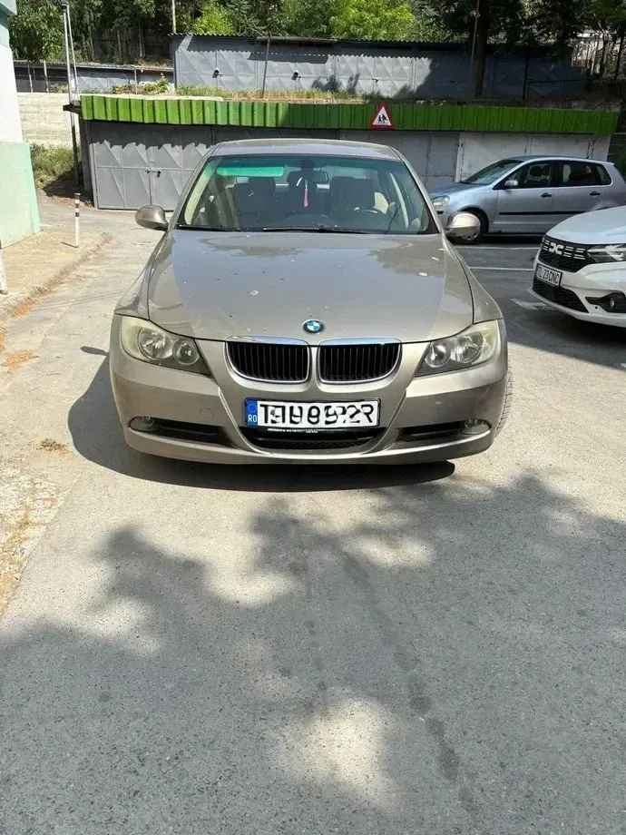 BMW Seria 3 — imagine 4