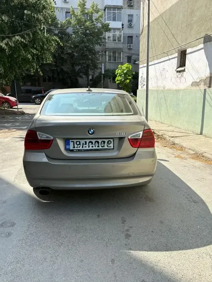 BMW Seria 3 — imagine 3