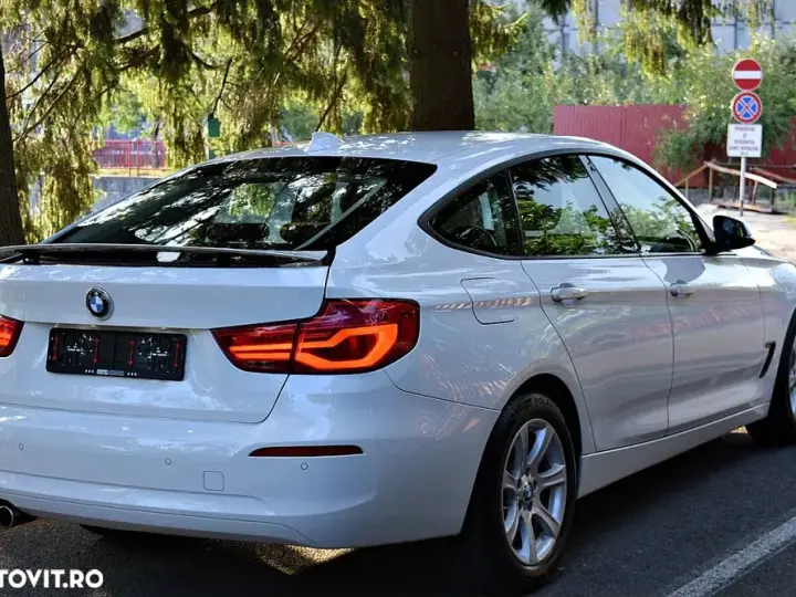 BMW Seria 3 F30/F31/F34 [2011 - 2019] 320d Aut. xDrive Luxury Line