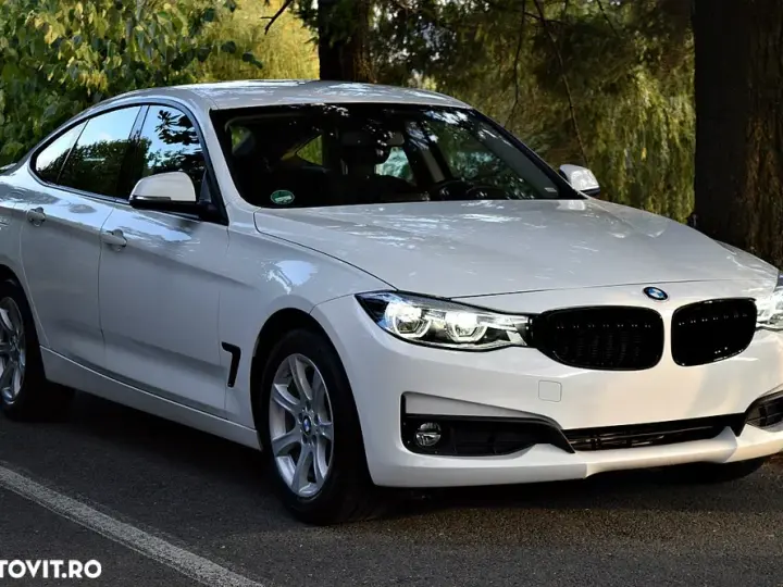 BMW Seria 3 F30/F31/F34 [2011 - 2019] 320d Aut. xDrive Luxury Line