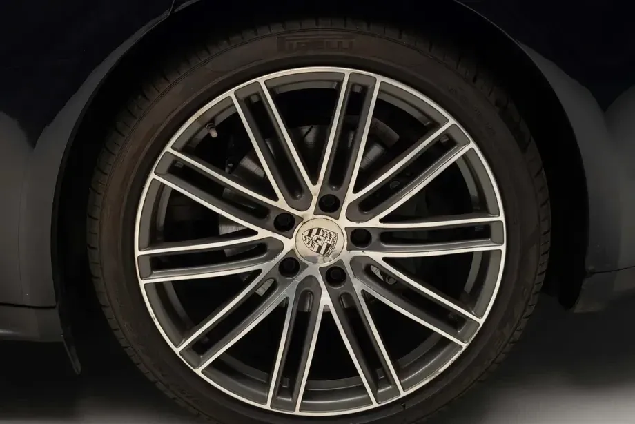 Porsche Panamera 4S — imagine 5