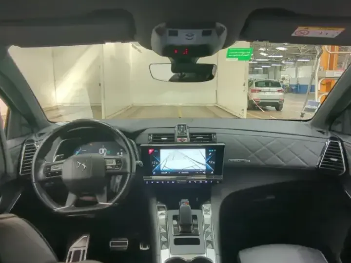 DS Automobiles DS 7 Crossback 4x4 300 RIVOLI