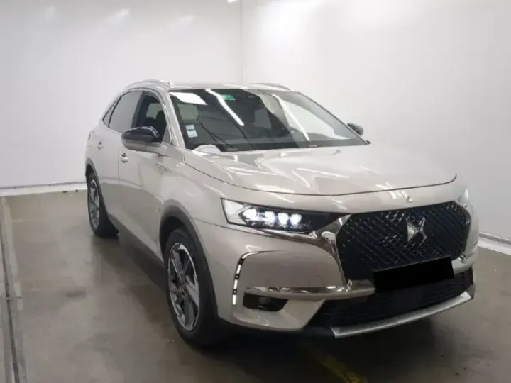 DS Automobiles DS 7 Crossback 4x4 300 RIVOLI
