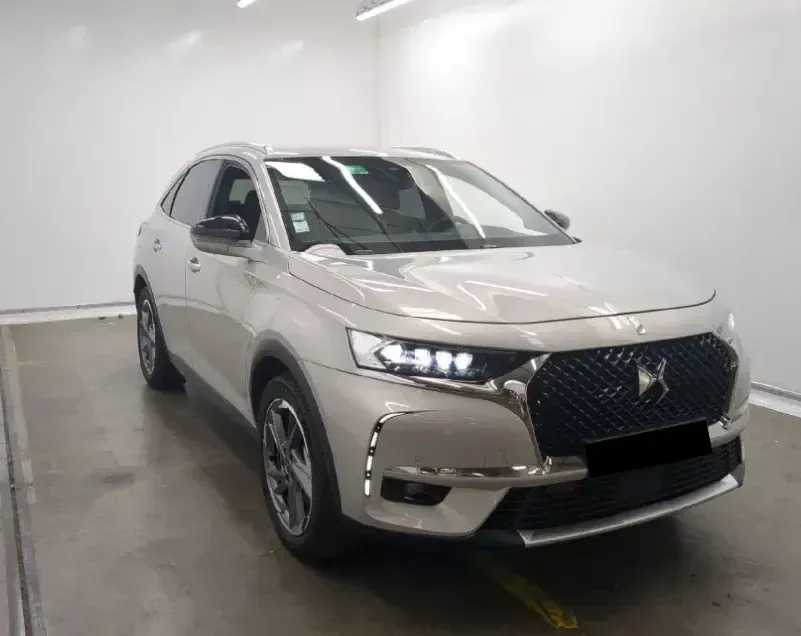 DS Automobiles DS 7 Crossback 4x4 300 RIVOLI — imagine 2