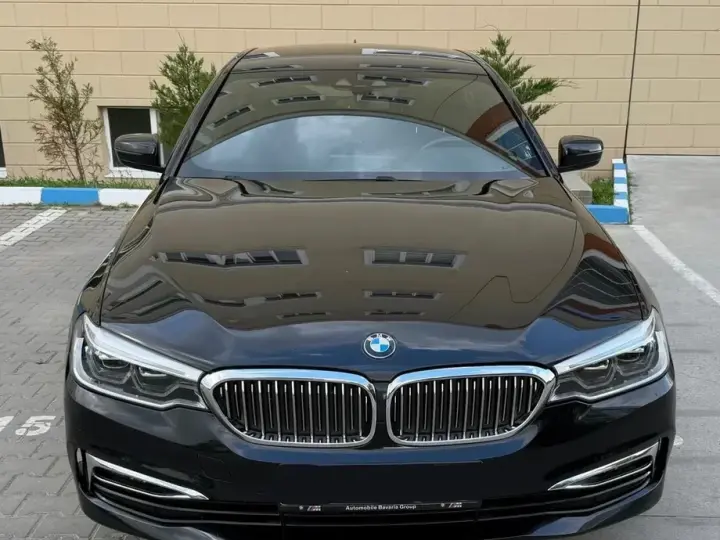 BMW Seria 5 G30/G31 520i AT