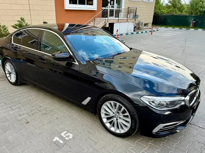 BMW Seria 5 G30/G31 520i AT