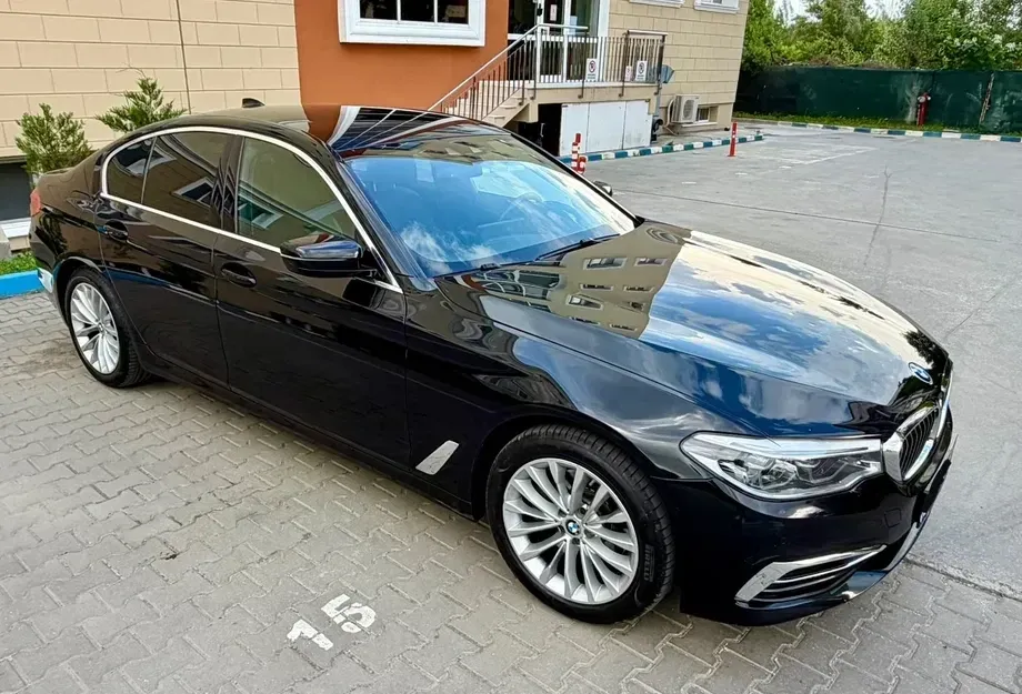 BMW Seria 5 G30/G31 520i AT — imagine 2