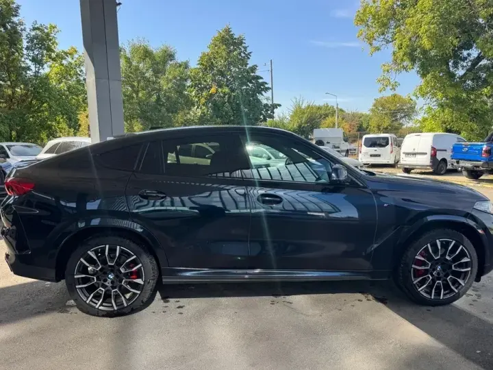 BMW X6 xDrive30d AT MHEV