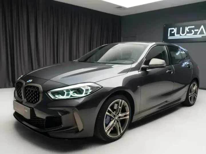 BMW M1 M135i xDrive