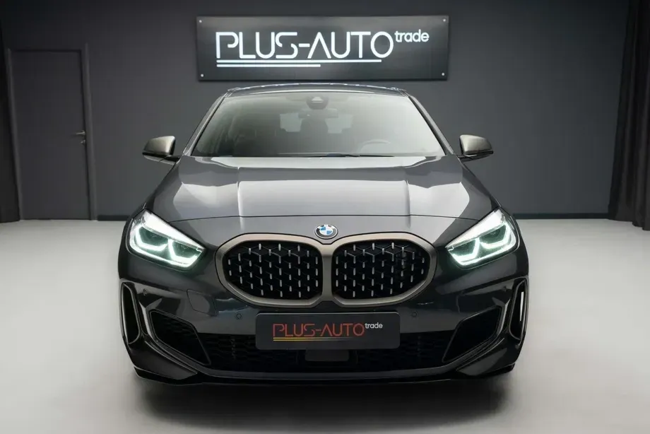 BMW M1 M135i xDrive — imagine 2