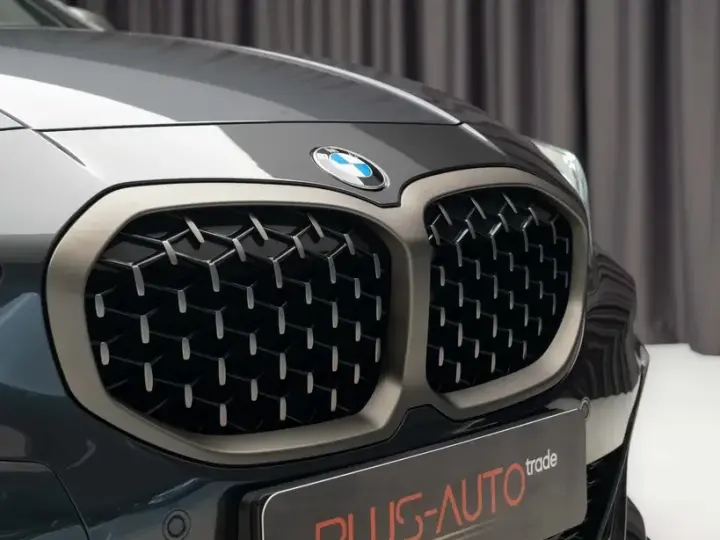BMW M1 M135i xDrive