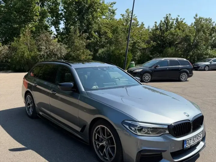 BMW Seria 5 G30/G31 [2017 - Prezent] 530d AT