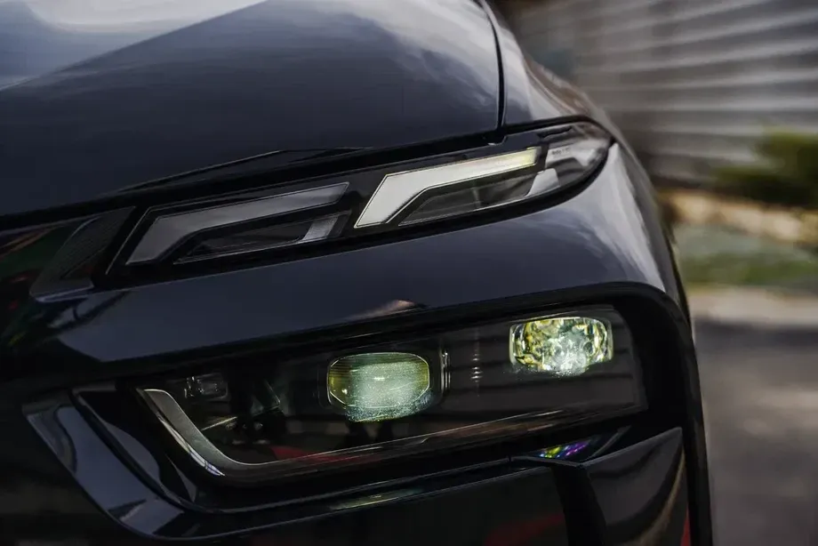 BMW X7 M60i xDrive AT MHEV — imagine 6