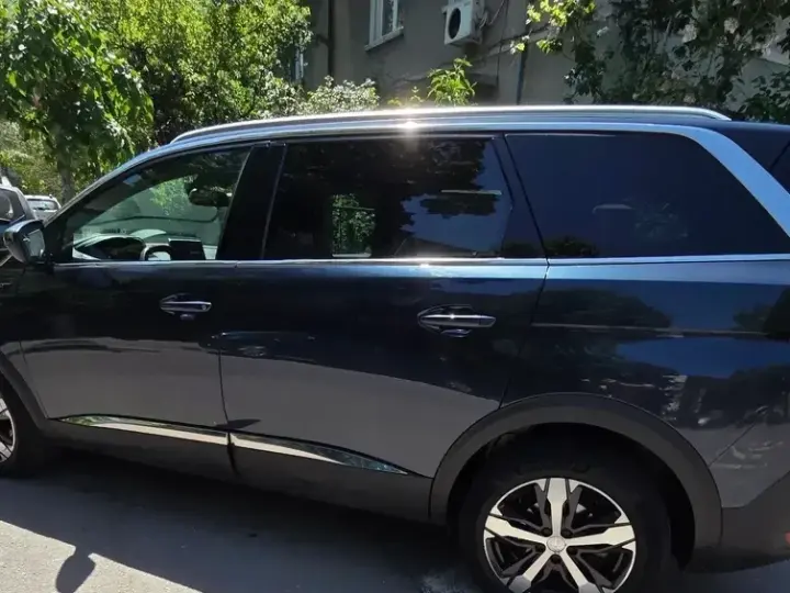 Peugeot 5008 II BlueHDI 180 EAT8 GT