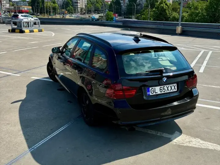 BMW Seria 3 E90/E91/E92/E93 [2005 - 2013] 318d