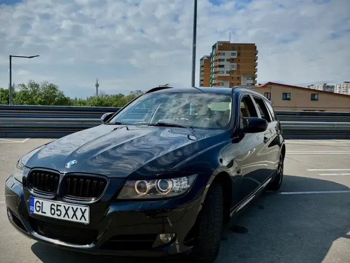 BMW Seria 3 E90/E91/E92/E93 [2005 - 2013] 318d