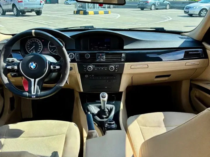 BMW Seria 3 E90/E91/E92/E93 [2005 - 2013] 318d