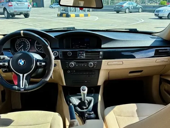 BMW Seria 3 E90/E91/E92/E93 318d