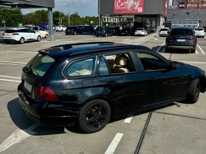 BMW Seria 3 E90/E91/E92/E93 [2005 - 2013] 318d
