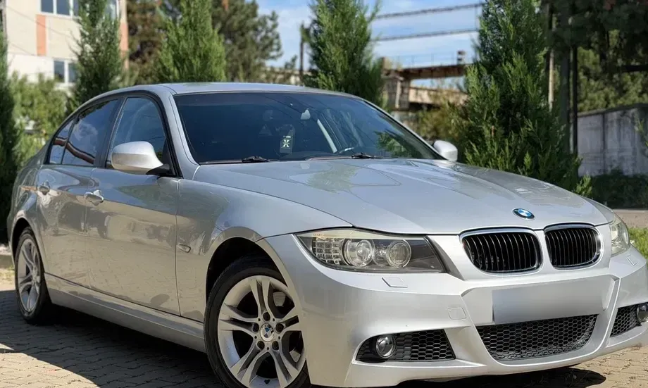 BMW Seria 3 E90/E91/E92/E93 318d DPF Edition Sport — imagine 2