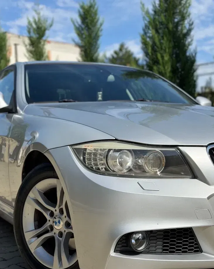 BMW Seria 3 E90/E91/E92/E93 318d DPF Edition Sport — imagine 5