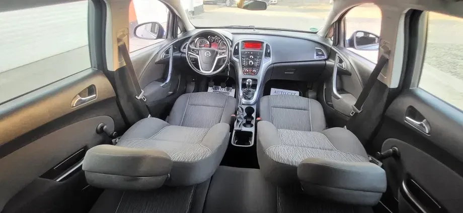 Opel Astra J — imagine 3