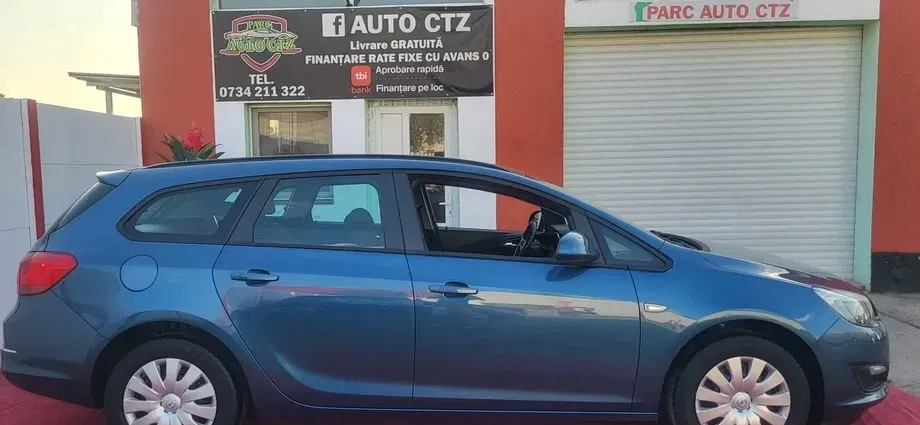 Opel Astra J — imagine 4