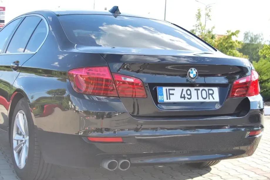 BMW Seria 5 F10/F11/F07 520d Aut. — imagine 6
