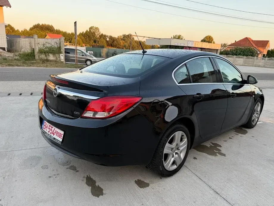 Opel Insignia A 2.0 CDTI Start/Stop — imagine 4