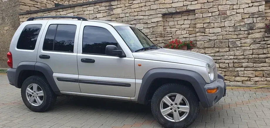 Jeep Cherokee 2.5 CRD Limited — imagine 4