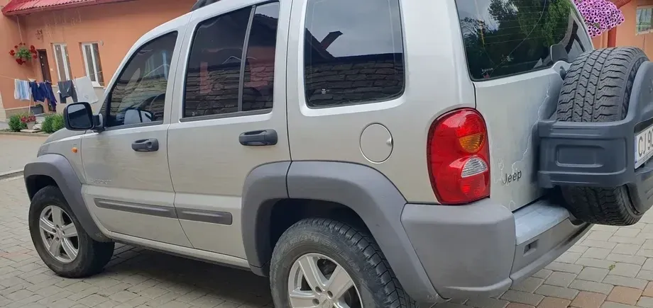 Jeep Cherokee 2.5 CRD Limited — imagine 3