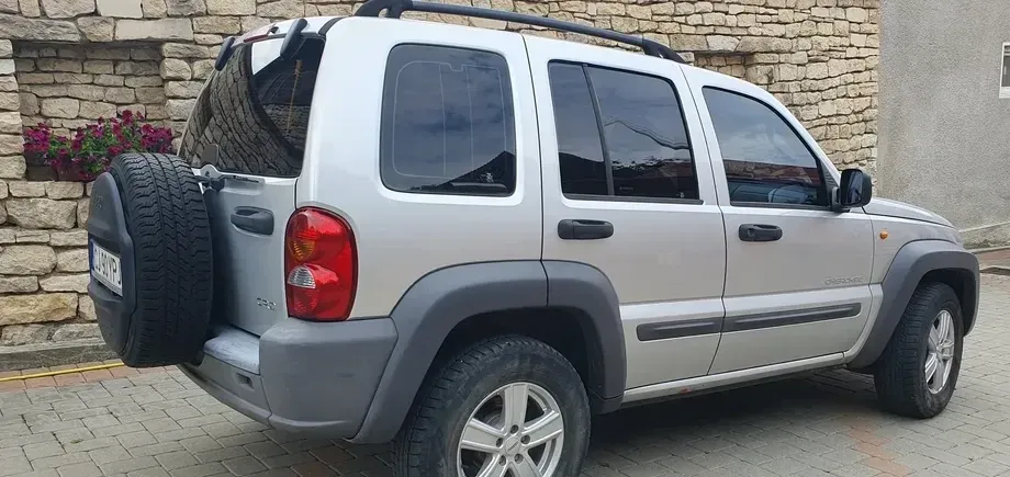 Jeep Cherokee 2.5 CRD Limited — imagine 2