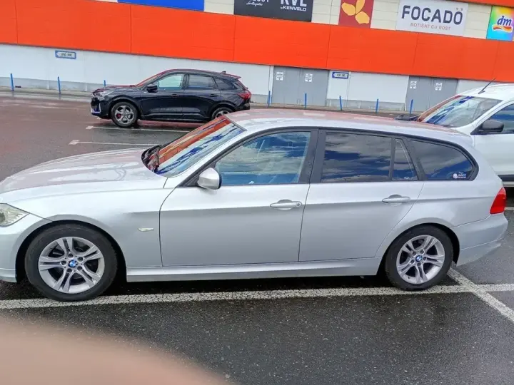 BMW Seria 3 E90/E91/E92/E93 320d