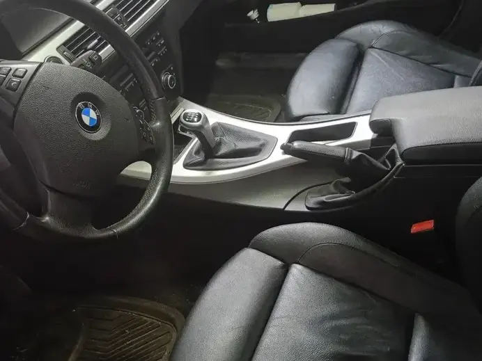 BMW Seria 3 E90/E91/E92/E93 320d