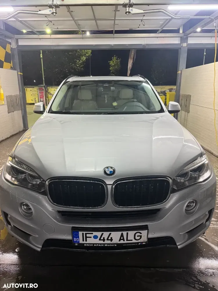 BMW X5 xDrive25d — imagine 2