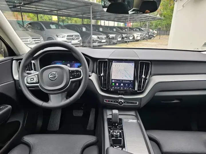 Volvo XC 60 II T6 AWD Recharge Plus Bright