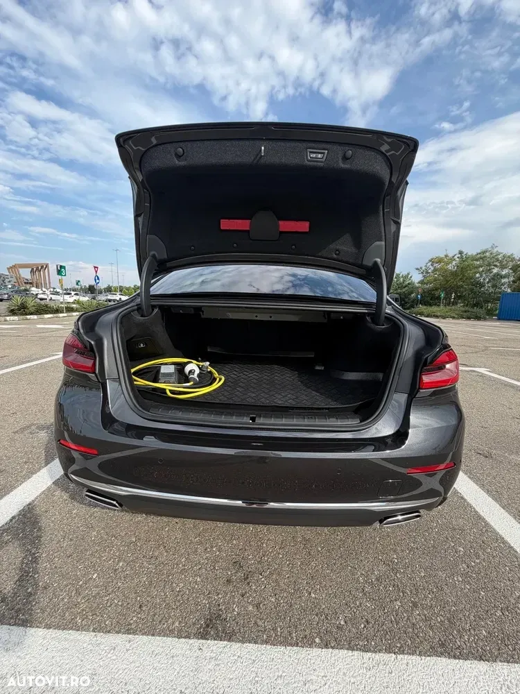 BMW Seria 5 G30/G31 [2017 - Prezent] 530e xDrive AT PHEV — imagine 5