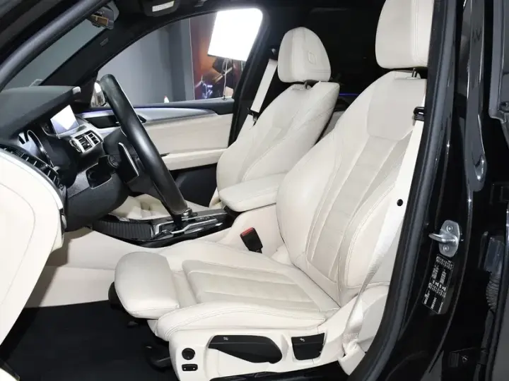 BMW X3 G01