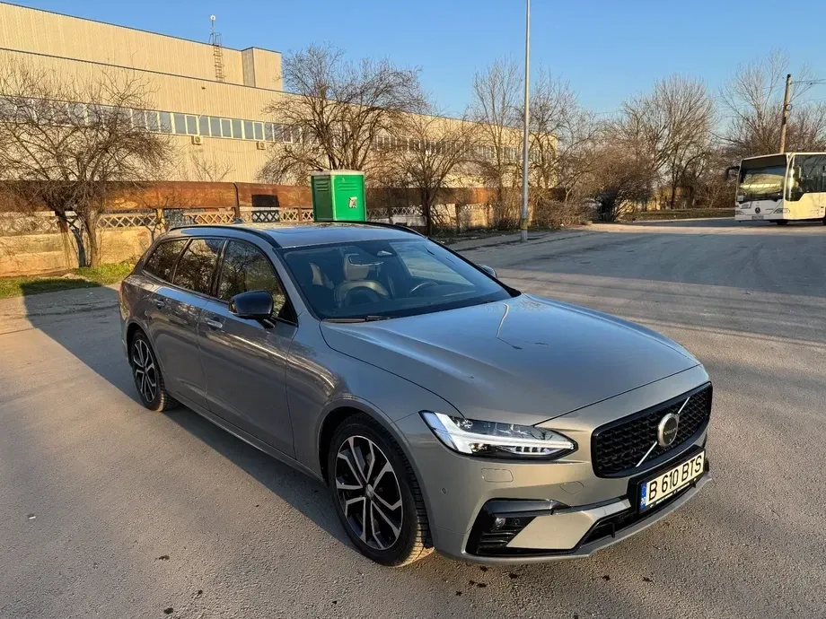 Volvo V90 B4 D AWD Geartronic RDesign — imagine 4