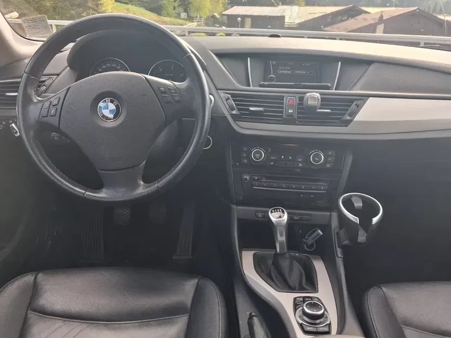 BMW X1 E84 xDrive18d Sport Line — imagine 6