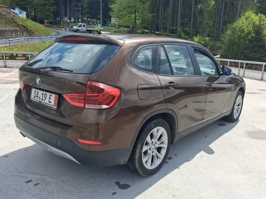 BMW X1 E84 xDrive18d Sport Line — imagine 4