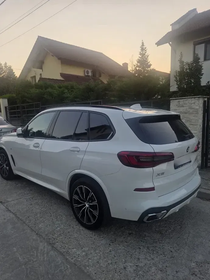 BMW X5 xDrive30d — imagine 3
