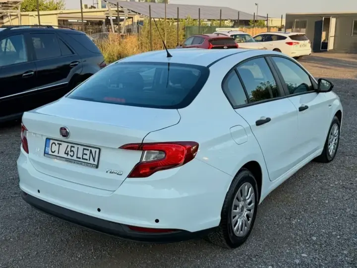 FIAT Tipo 1.4 Easy