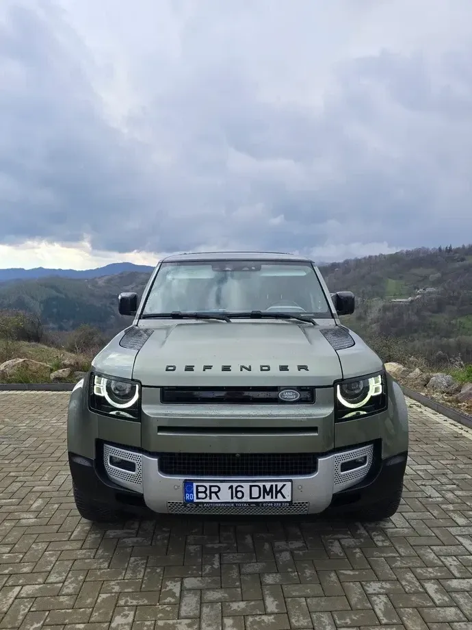 Land Rover Defender — imagine 4