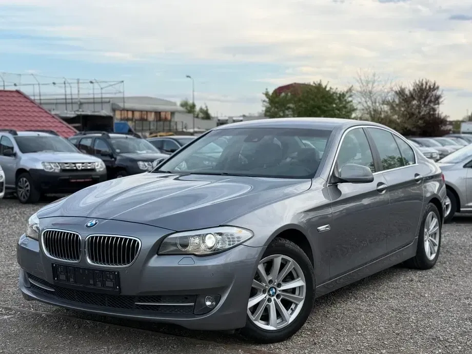 BMW Seria 5 F10/F11/F07 520d Aut. — imagine 3
