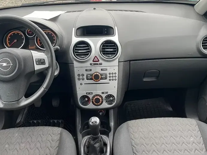 Opel Corsa E 1.4 16V Active